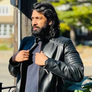 Meet your Posher, Aashique